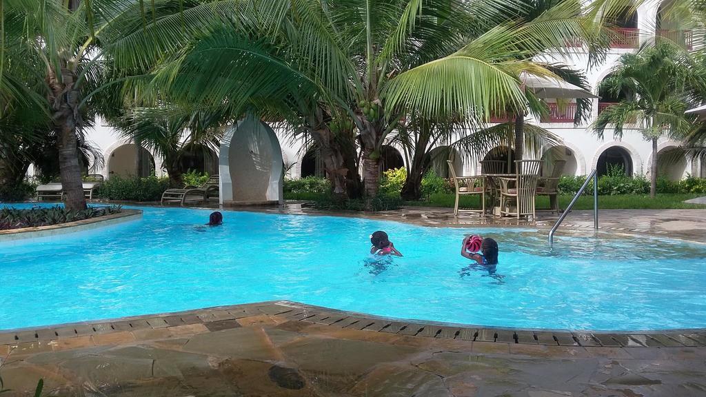 Lotfa Resort Diani Diani Beach Zewnętrze zdjęcie