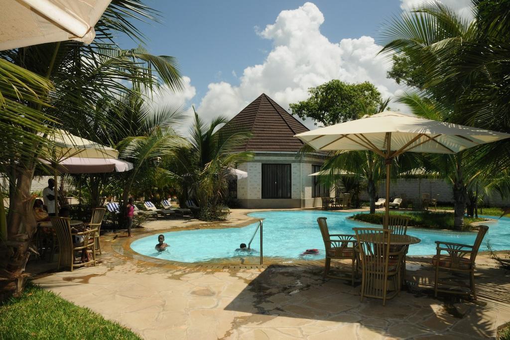 Lotfa Resort Diani Diani Beach Zewnętrze zdjęcie