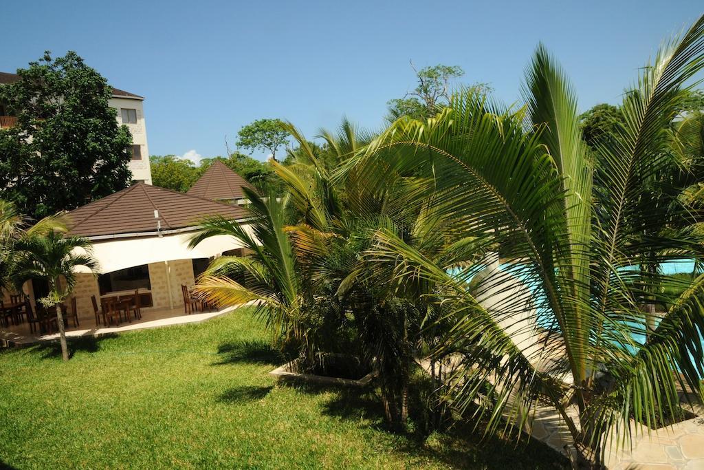Lotfa Resort Diani Diani Beach Zewnętrze zdjęcie